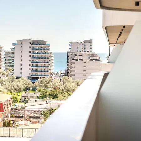 Apartman Velvet Breeze In Odyssey Pools And Parking Năvodari